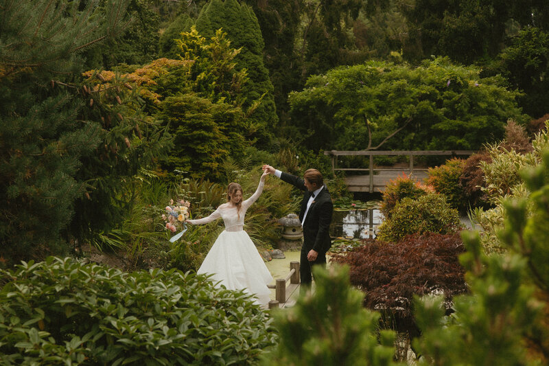 colourful wedding, Vancouver island