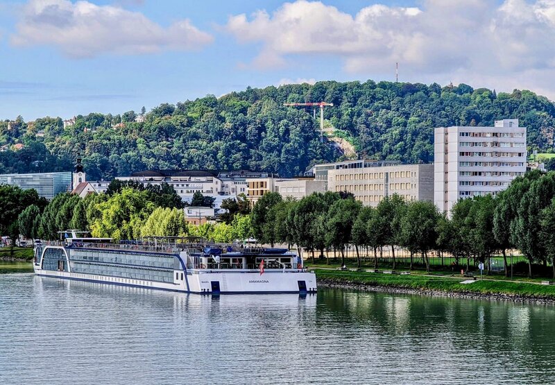 River cruise