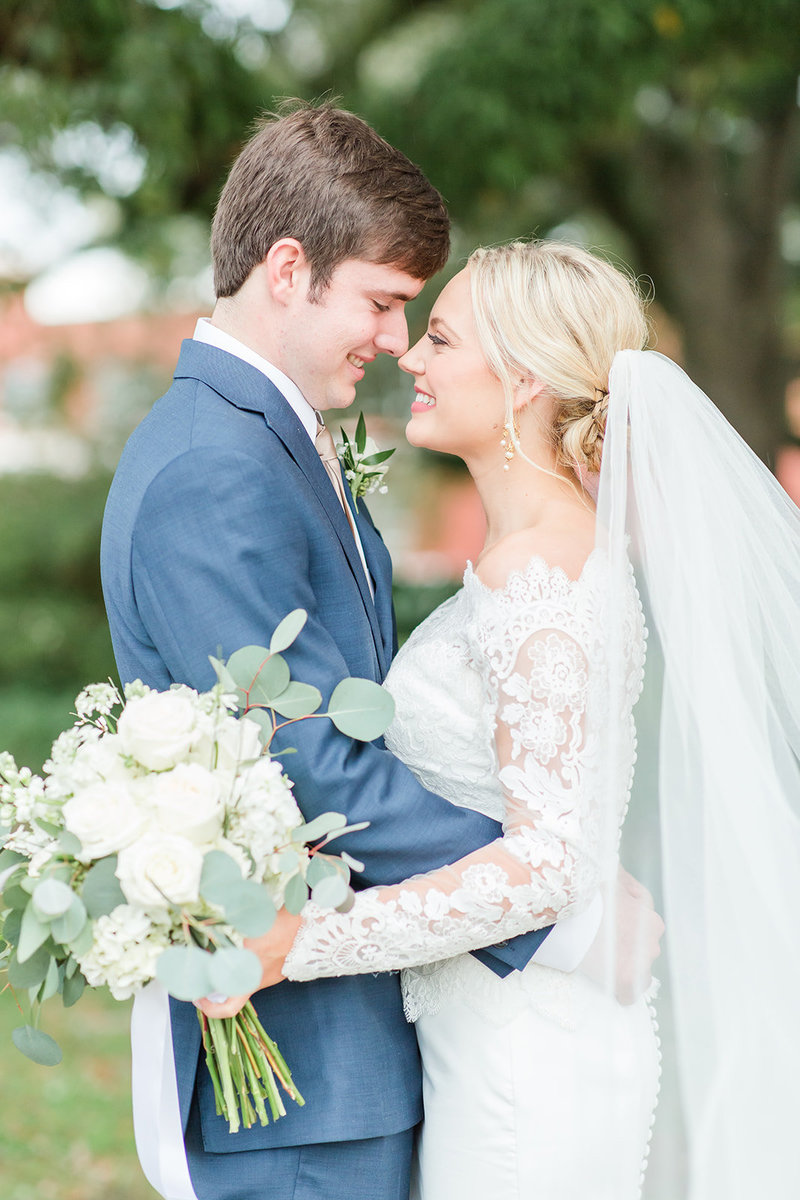 The-Grand-Opera-House-Crowley-Louisiana-Wedding_38