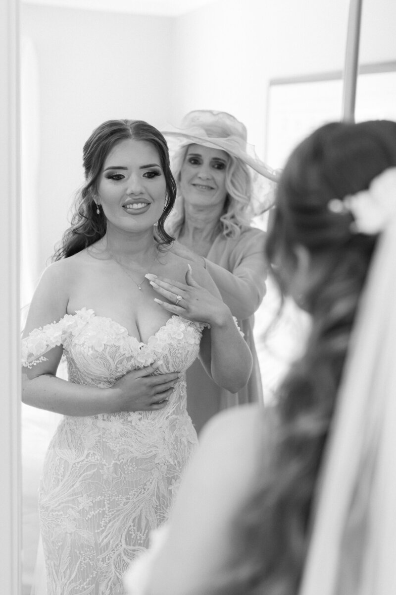 Goodwood-House-Wedding-Photographer-12