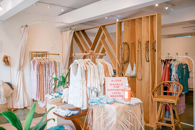 small business store image welcoming customers