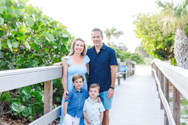 jordan-summer-photography-tampa-wedding-photographer-danielle-family3