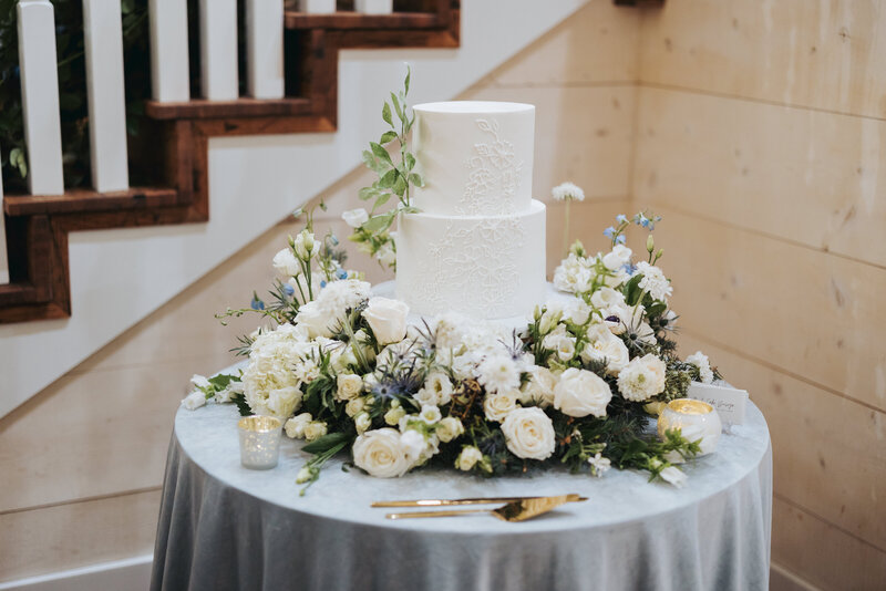 0D6B7B48-2CEE-4638-B2AE-CB5D460A7B19