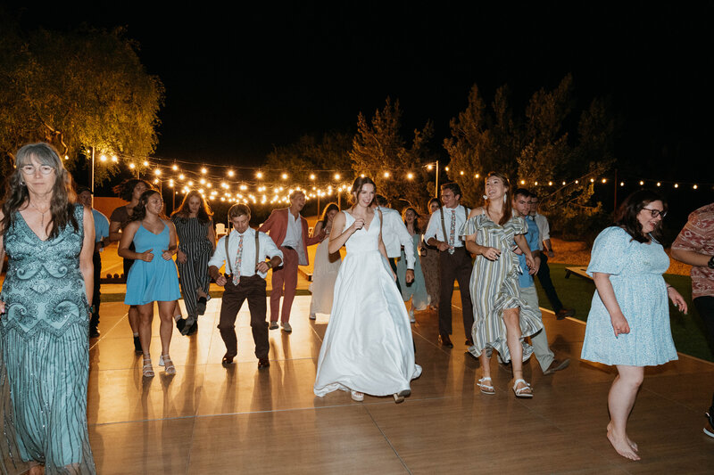 Olivia+AJ-750