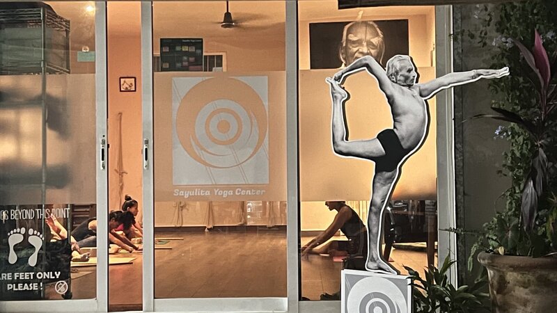 Sayulita Yoga Center, located on Punta Mita Highway, offers a diverse range of yoga and movement classes for adults and children in a welcoming, community-focused space.