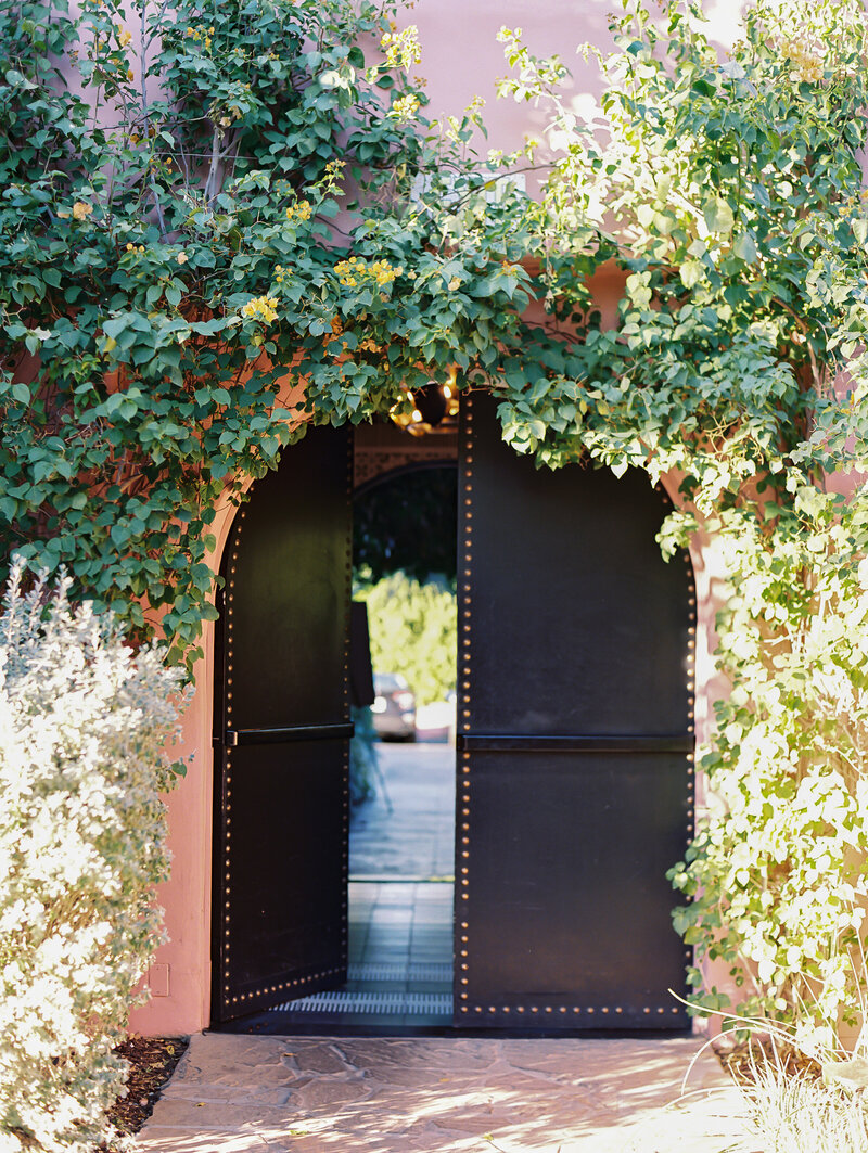 SandsHotelPalmSpringswedding-Shareable-AllieLindseyPhotography(23)