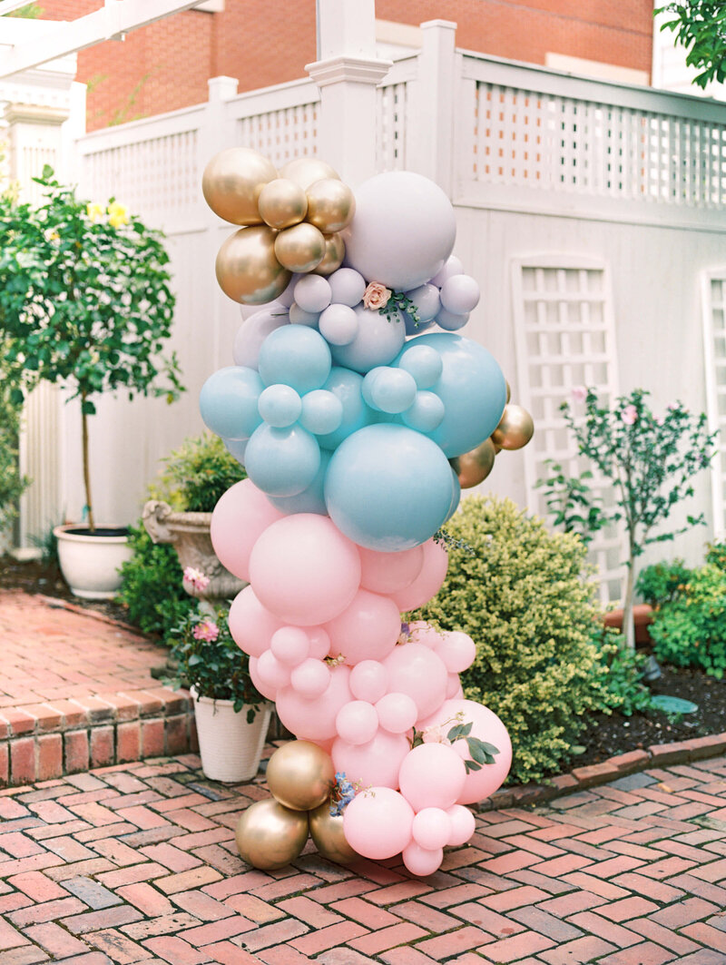 blue, pink and gold balloon arrangement