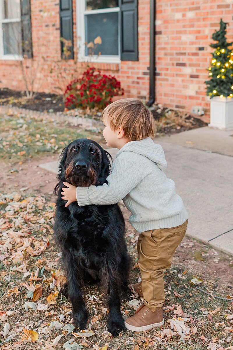 Family enjoying a scenic outdoor photography session in Charlottesville, VA, capturing natural moments