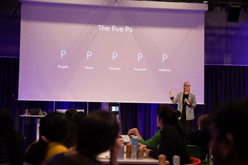 Jenny moran at the workshop session at Dash Design Series