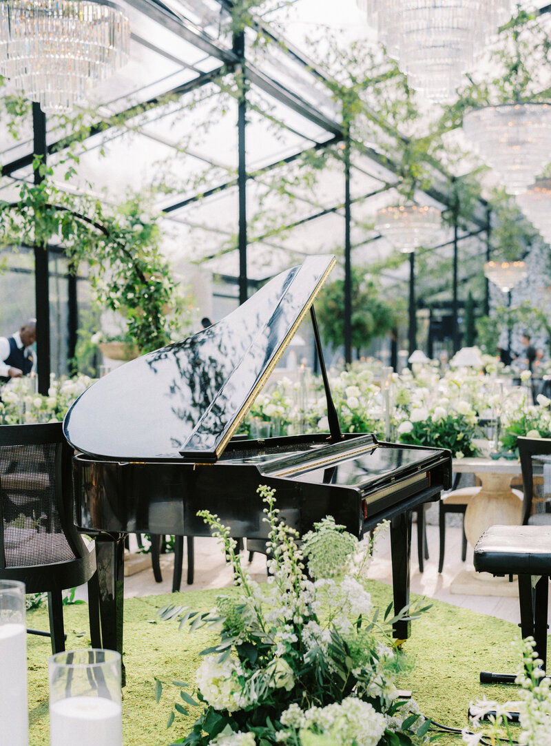 04-23-2024-D&V-Previews-63