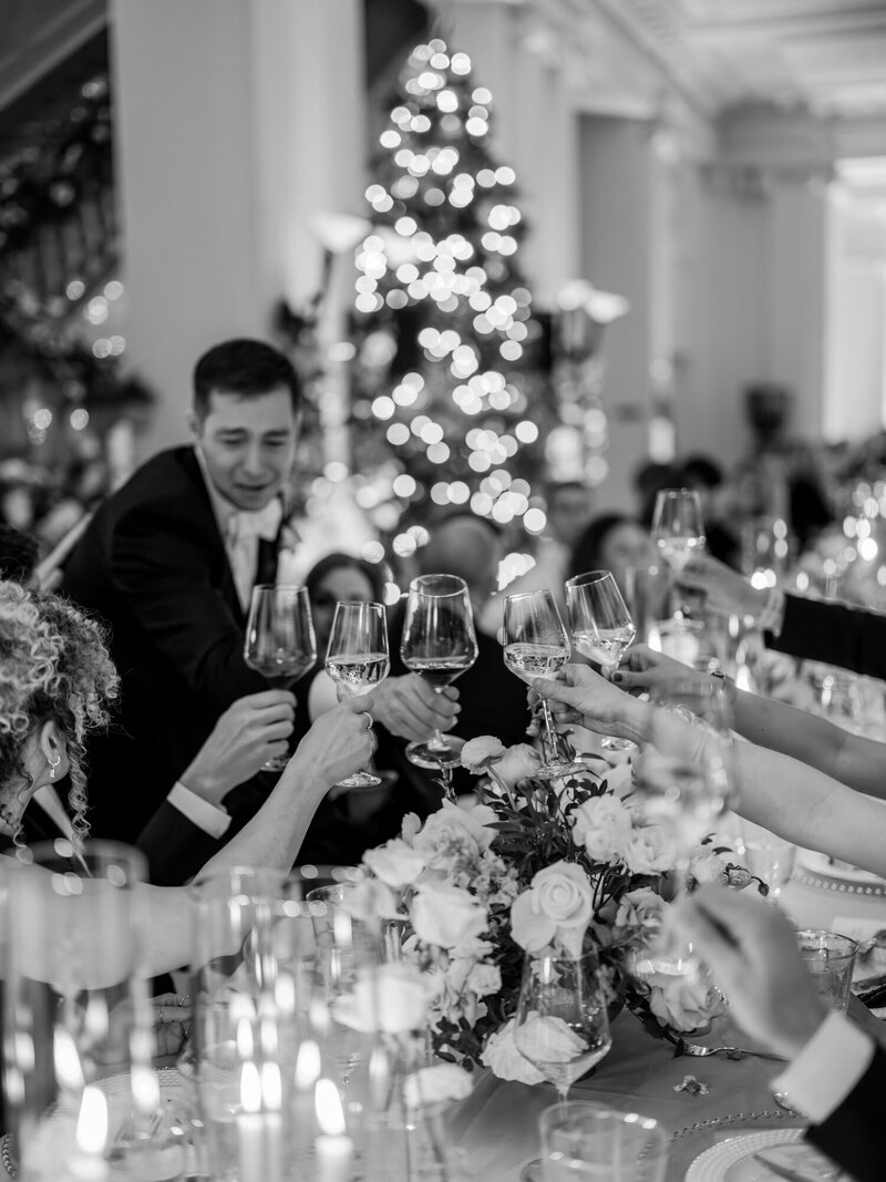 san francisco-flood-mansion-wedding-photography-catholic-wedding-classic-blackandwhite-churchwedding-wedding-thedejaureguis-078
