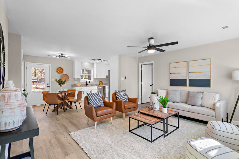 Essentials staging package for small homes
