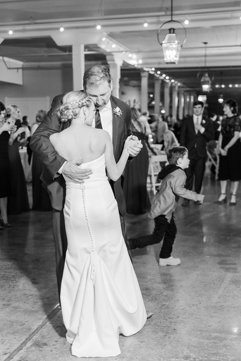 The-Grand-Opera-House-Crowley-Louisiana-Wedding_57