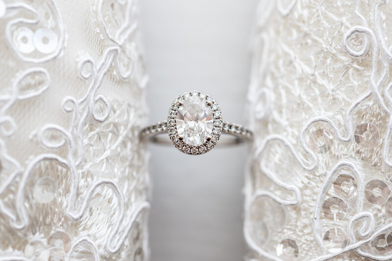 Elizabeth-Kevin_WeddingPreviews_02