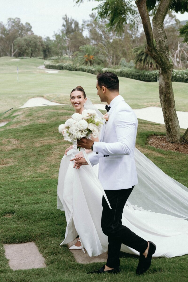 kohnur-luxury-bridal-hair-and-makeup-california (2)