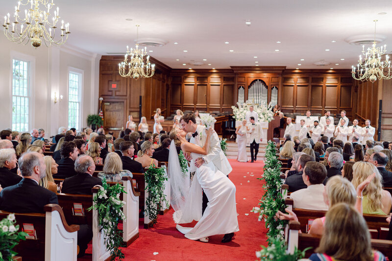 Murrells Inlet Wedding Photos at Wachesaw Club by Pasha Belman Photography