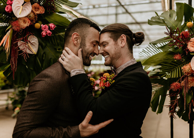 stunning wedding portraits taken at ohio botanical gardens greenhouse