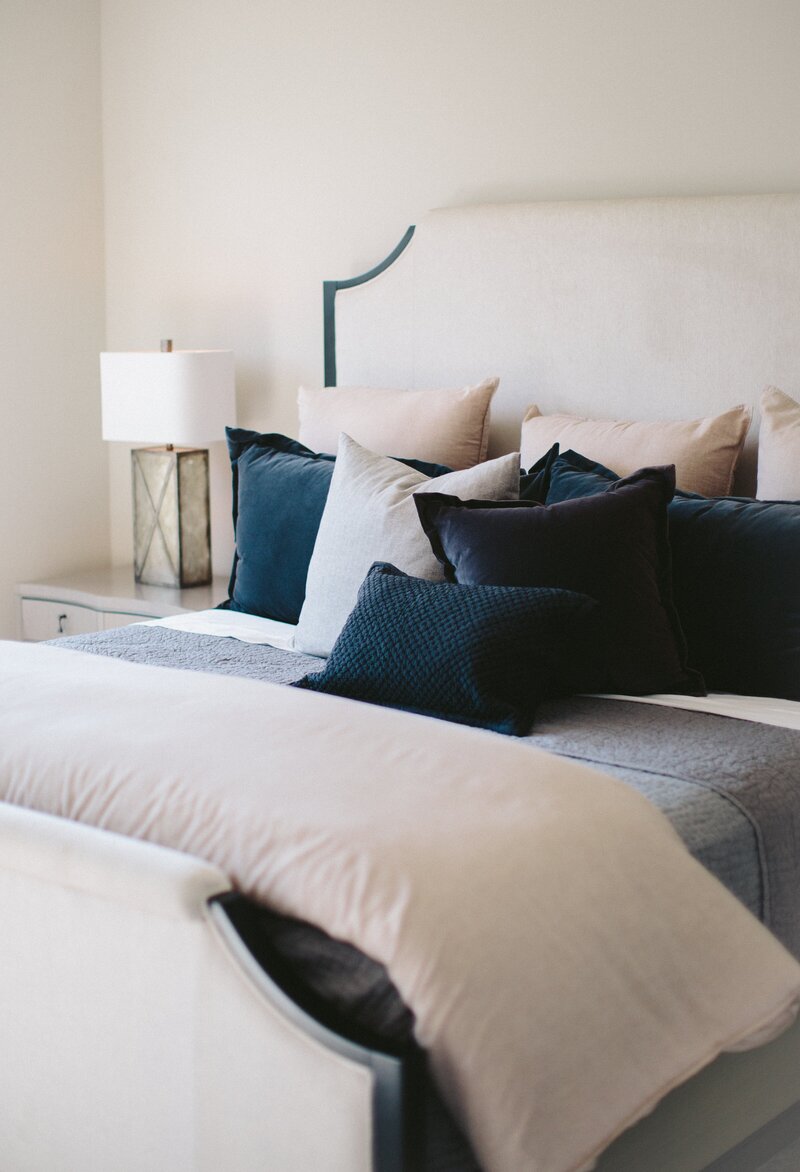 Interior Design, Bespoke Soft Furnishings & Home Staging. Four Oaks Interiors is a family run business with a friendly approach. Interior design, bespoke soft furnishings & home staging for all budgets based in the United Kingdom. In home consultation, curtains, blinds, cushions , re-upholstery, spatial planning, project management, installation & holiday rental design.