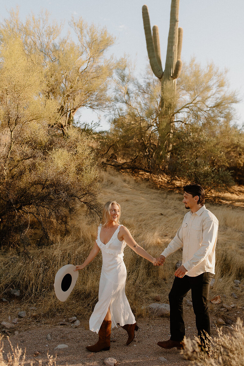jami-oliver-engagement-session-taylorraephotofilm-11_websize (2)
