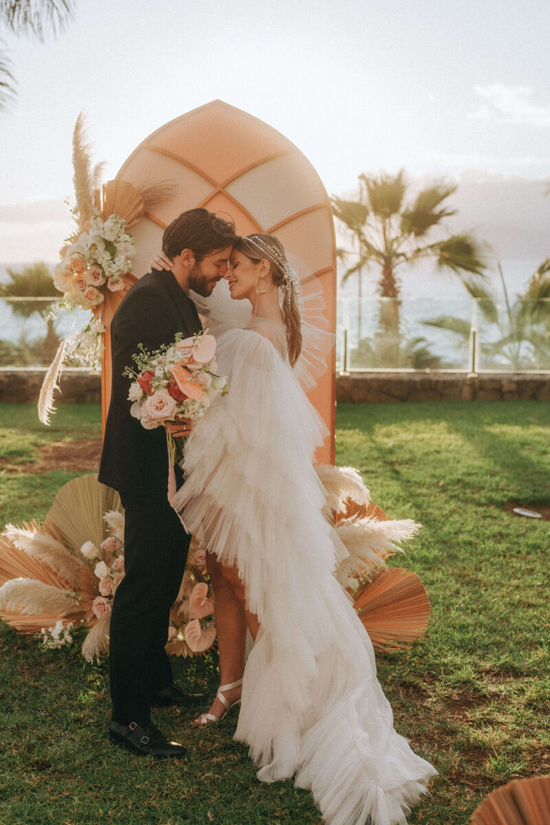 beach destination wedding photography by elsie goodman 