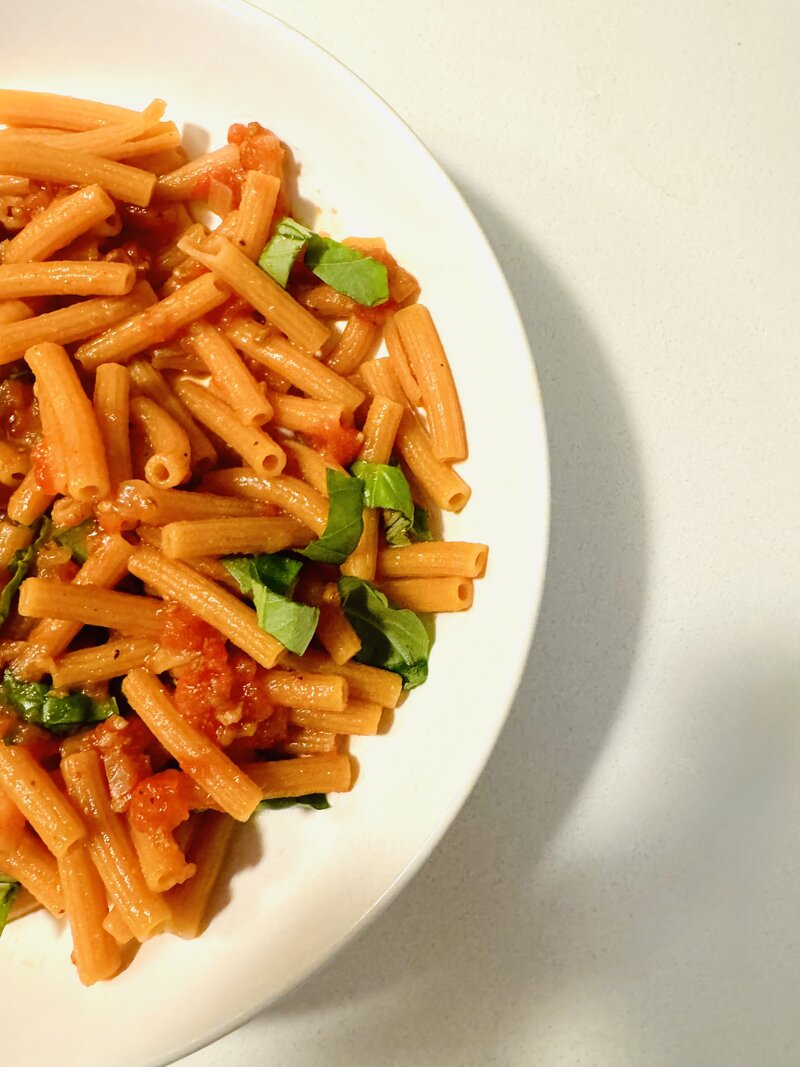 red lentil pasta with tomato sauce