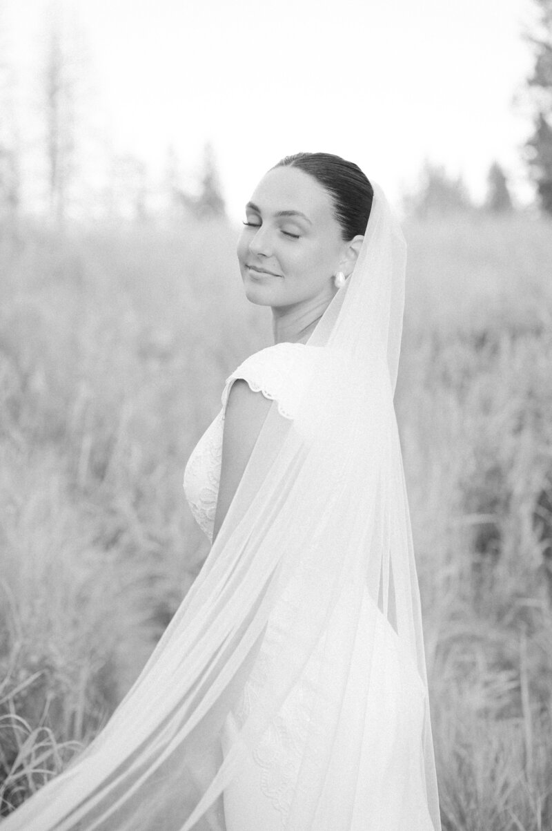 Ella & Kormic Bridals (129 of 300)