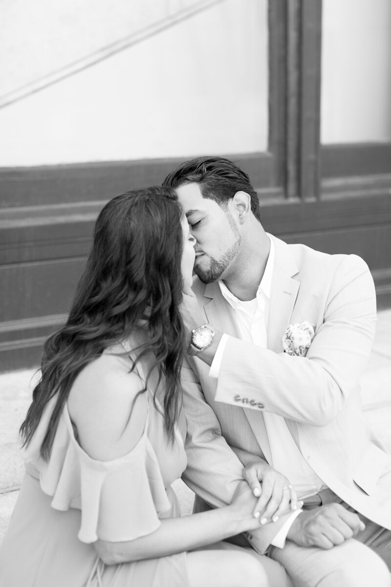 Union Station Engagment Session by DC Wedding Photographer Taylor Rose Photography-41