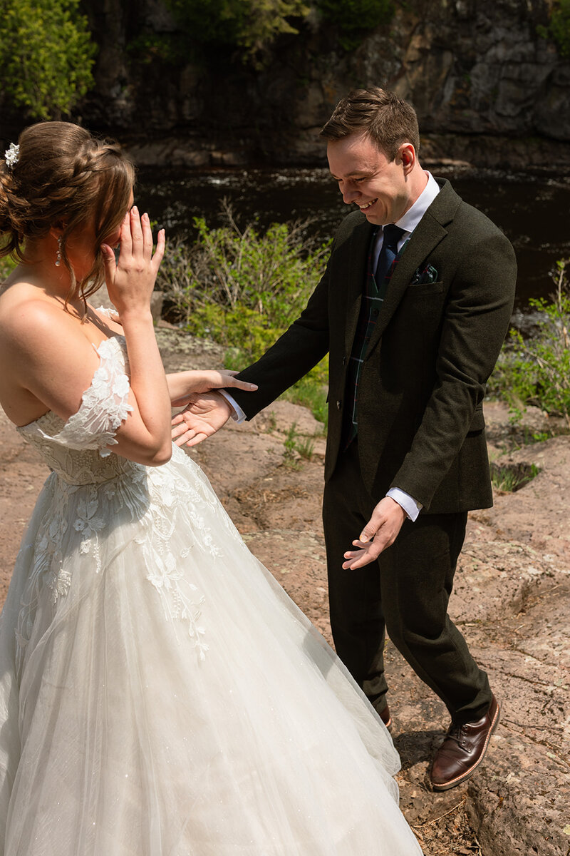 Lutsen Wedding Photographer 