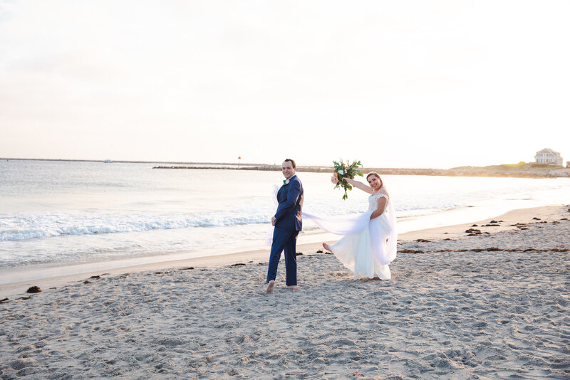 Kelly-Pomeroy-Photography-Galilee-Beach-Club-wedding-Marsha-Cam--81