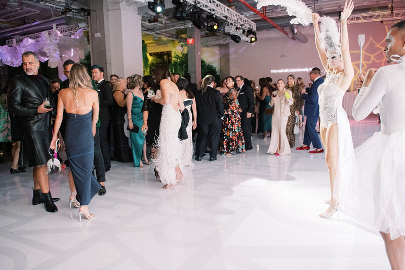 Michelle-Behre-Photography-2022-The-Knot-Gala-Chelsea-Industrial-NYC-74
