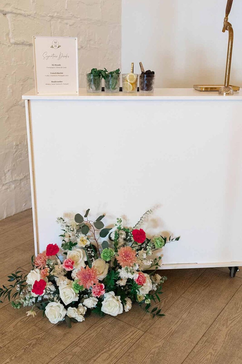 custom-wedding-bar-sign