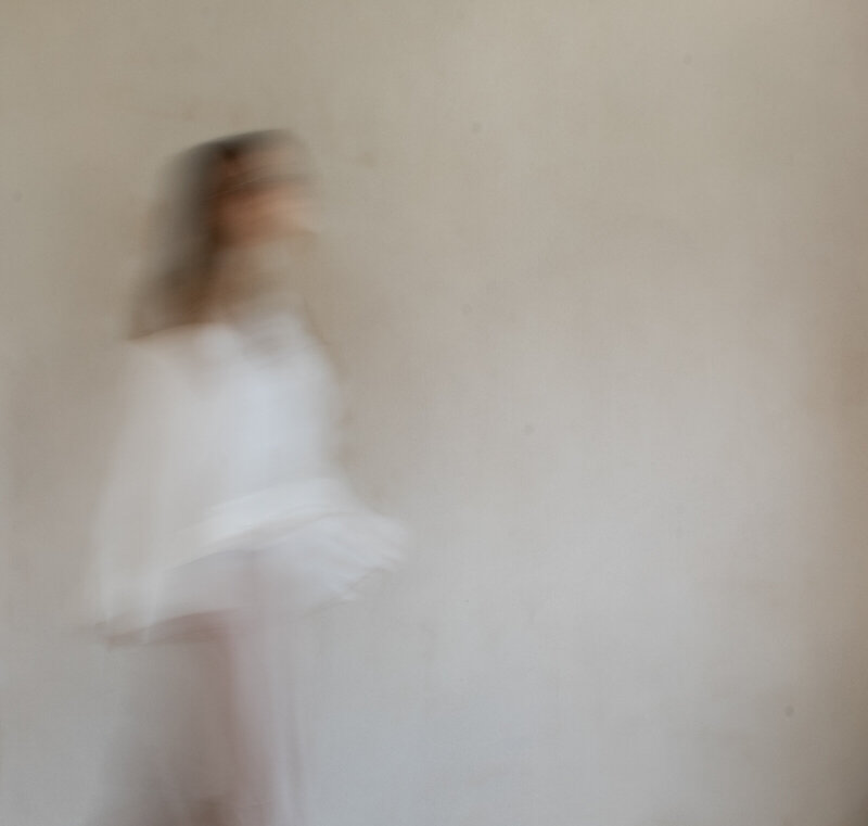 Personal brand photography with neutral tones