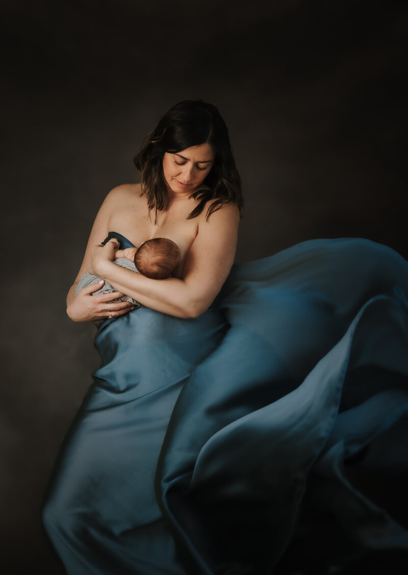 Newborn and mom posing with fabric, Maryland maternity photographer