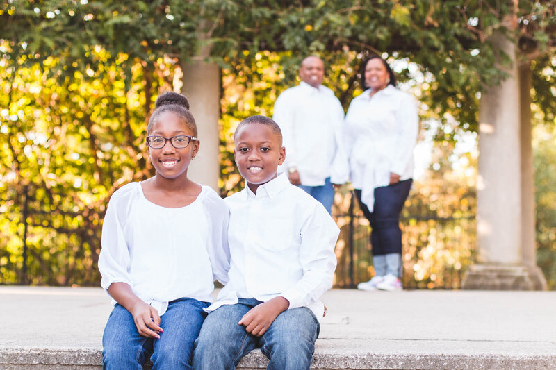 family portrait idea with kids featured ohio photographer