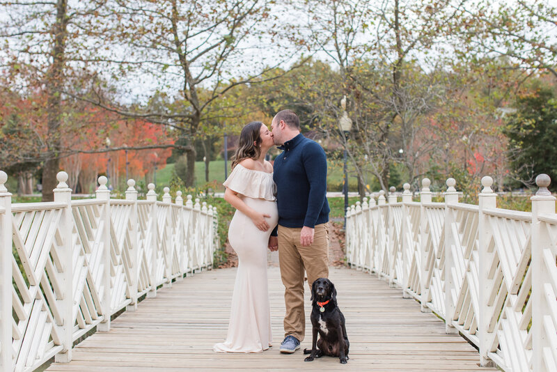 Quiet Waters Park maternity photos by Annapolis, Maryland photographer, Christa Rae Photography
