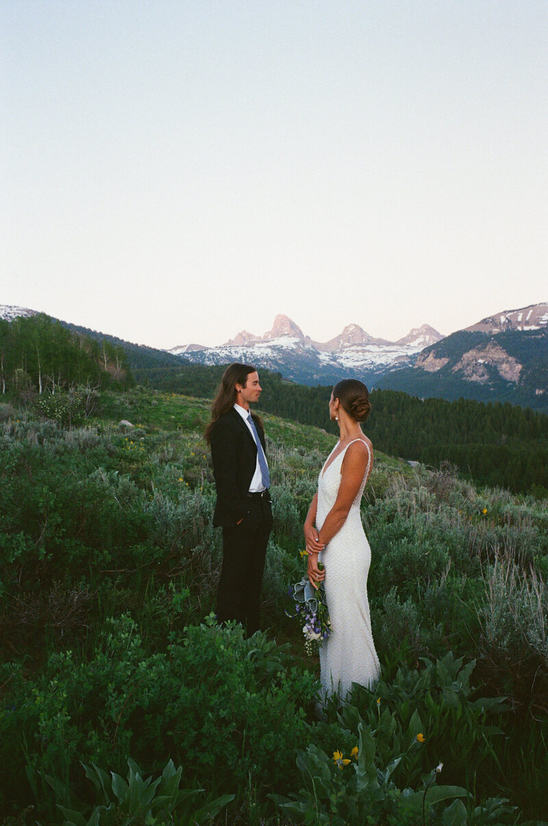 Idaho-Elopement-Photographer-35mm-Film-Bri-Nicole-Photo-Co-137