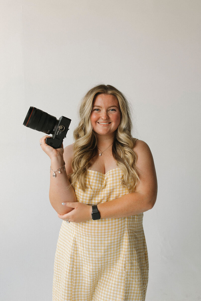 042725_EllieHallmark_Branding_SP00234