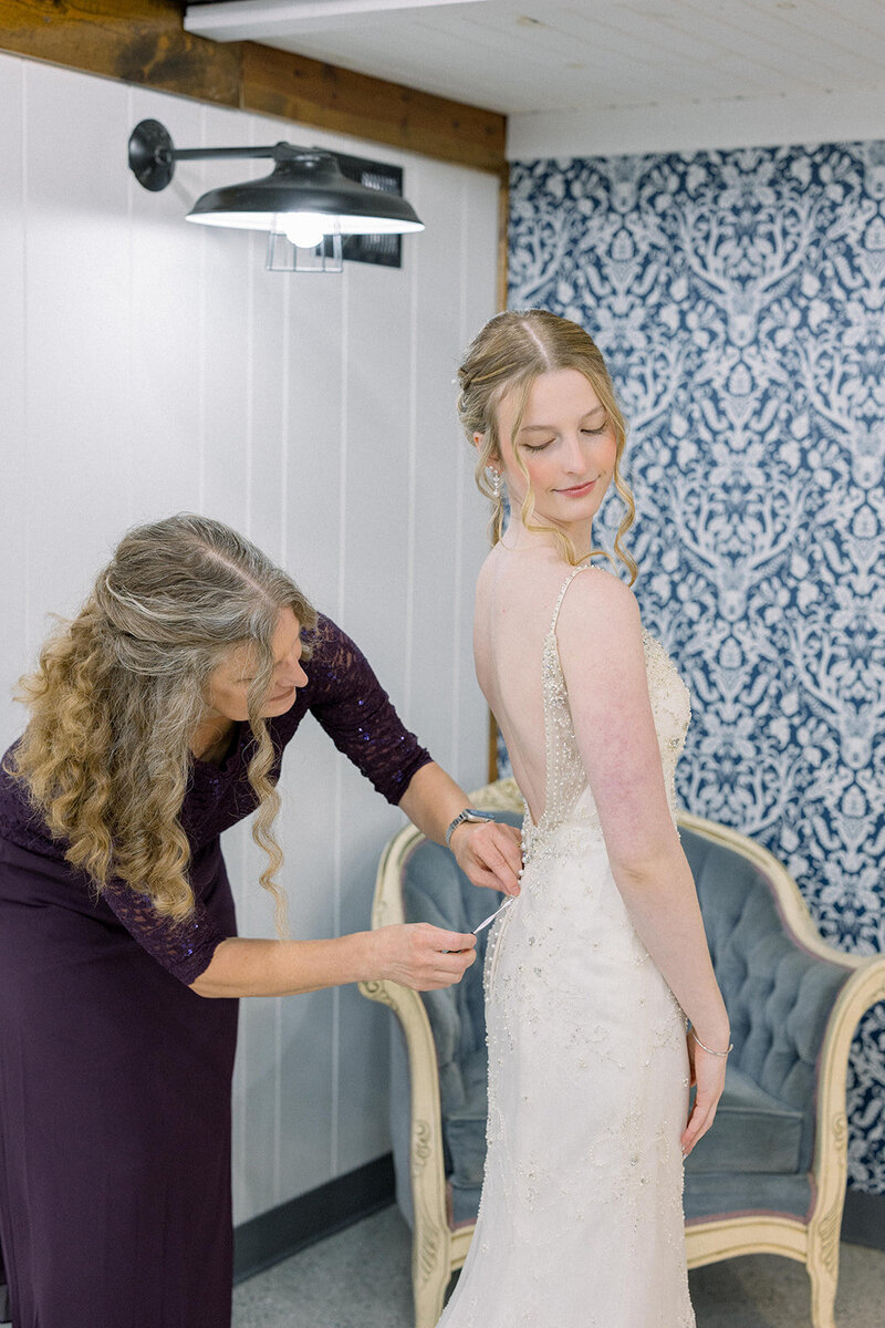 carmen-may-photography-pittsburgh-pa-wedding-avenue-in-sarver-14_websize