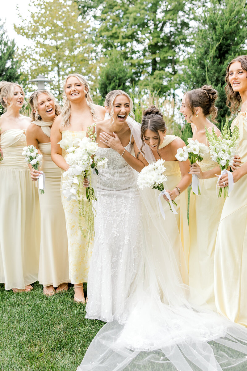 Ohio Wedding Photographer Ashley Ludwig Photography