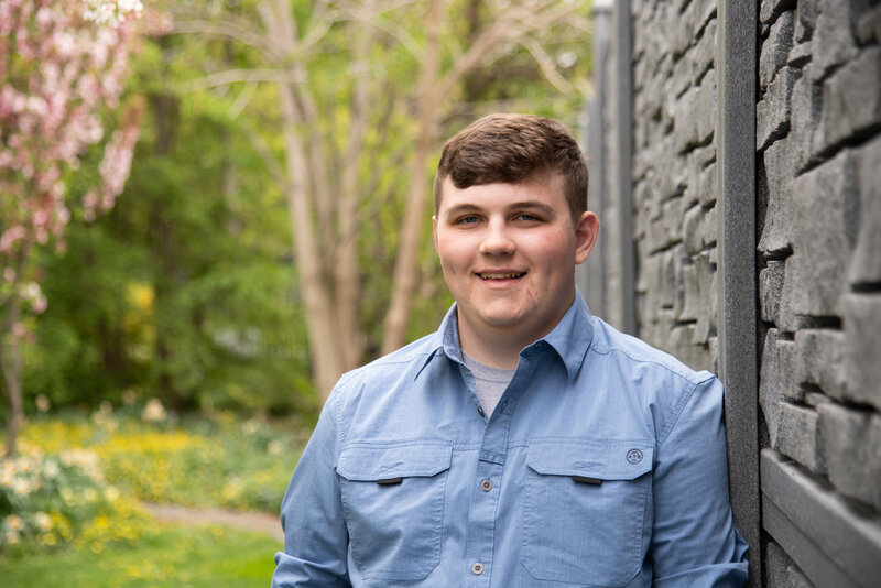 StrongsvilleOhioSeniorPhotosGardenviewHorticulturalParkPositivelyPortraits5