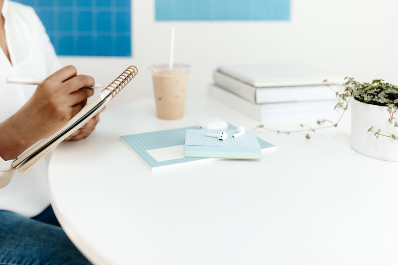 haute-stock-photography-subscription-airy-blue-office-collection-final-18