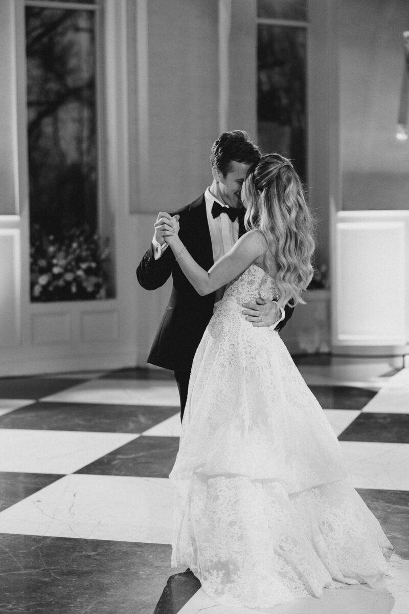 Rachel & Alex at Elkins Estate-10