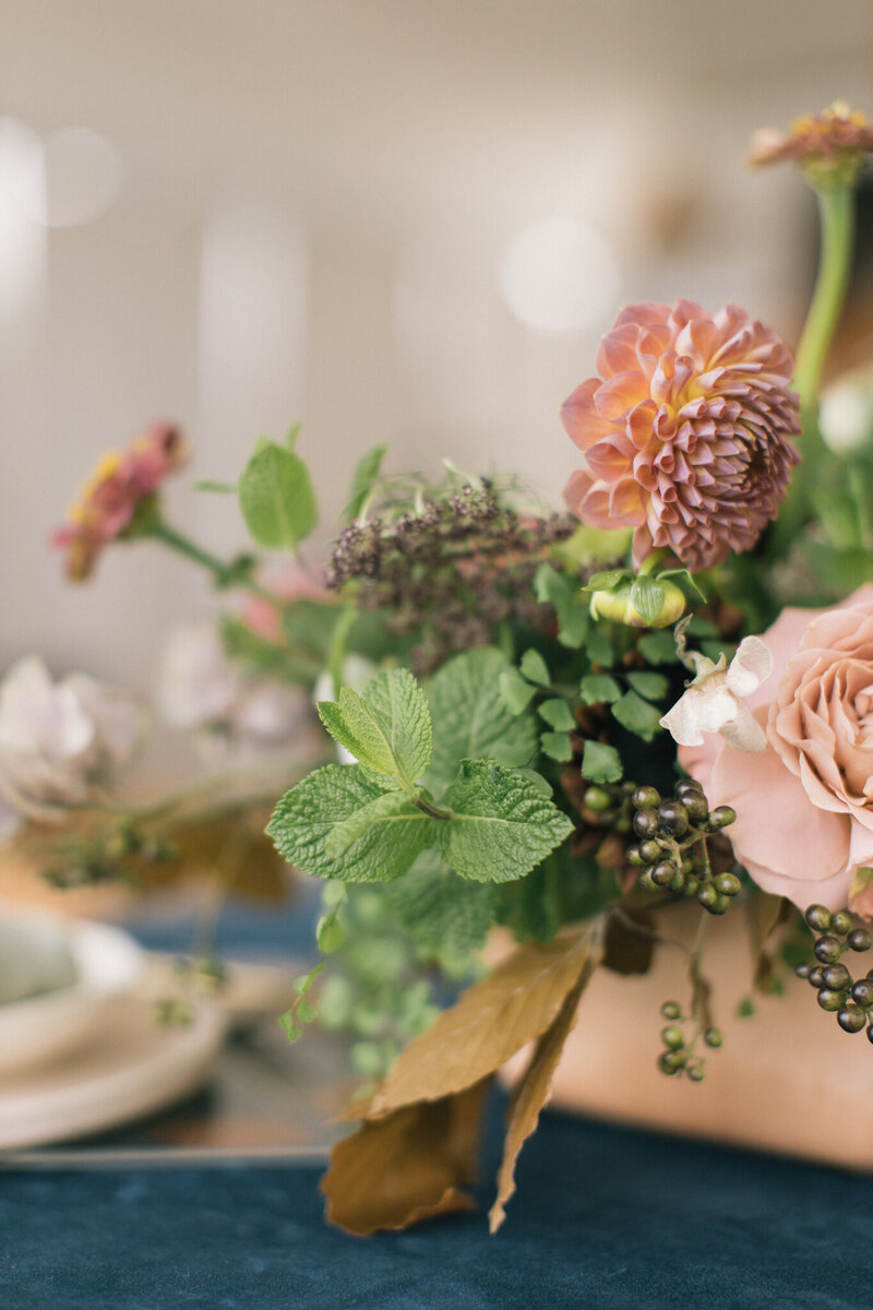 Garden-inspired reception flowers with lush greenery by Kendra’s Events in Fort Worth.