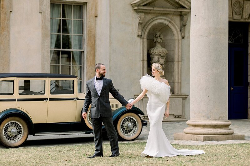 21.02.15 ABG 20f2148999 Swan House Atlanta Georgia couple with vintage car