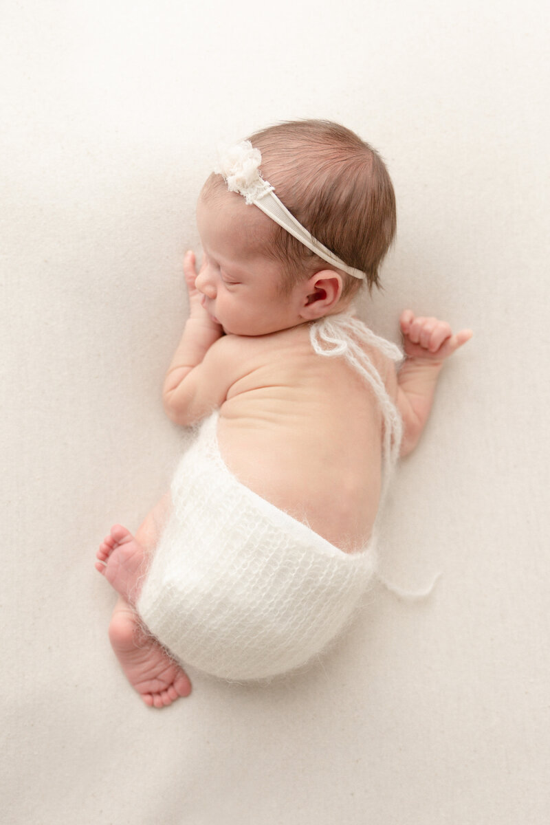 Calgary Newborn Photos11