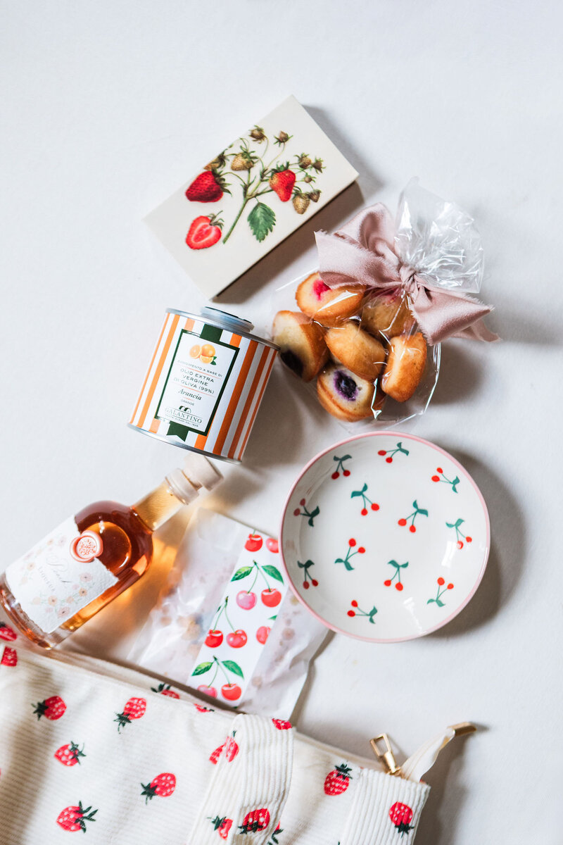 MonAnnieGifting-July2025-59