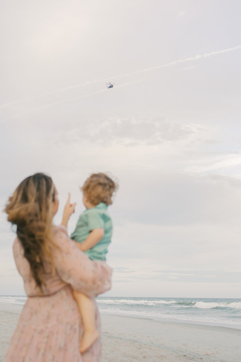 GeilFamily-TopsailBeach-2025-EmilyDeLukePhotography-46
