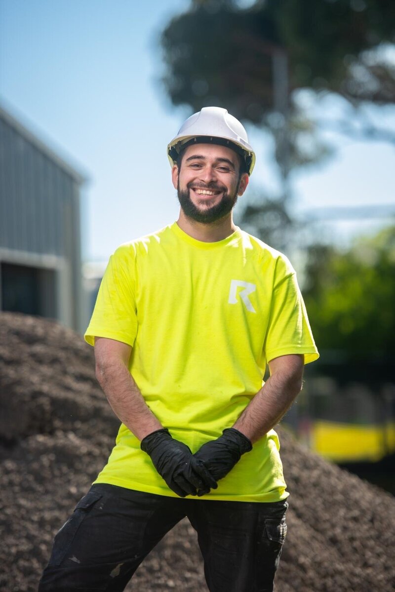 labourer in hi vis
