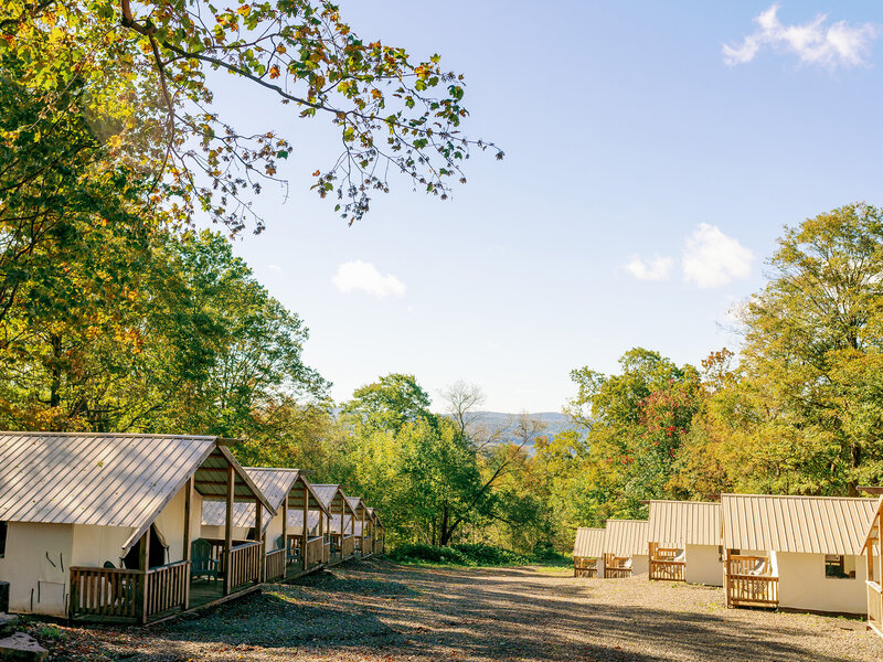 210924_Mom_tents_-4