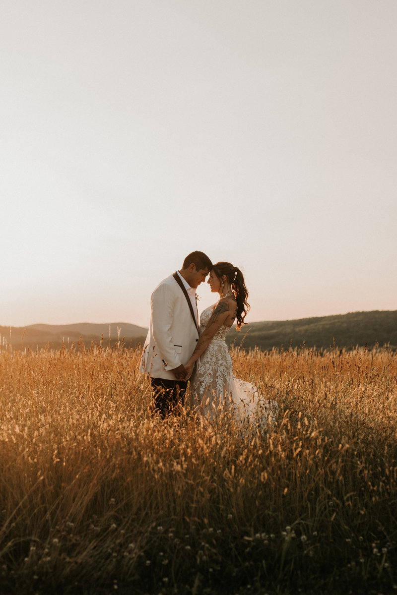 Lauren_Javier_Wedding_Sneak_Peeks_6.22.19-149